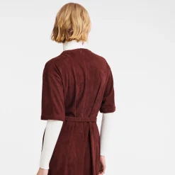 Langes Kleid Aus Leder