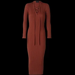 Tailliertes Maxikleid